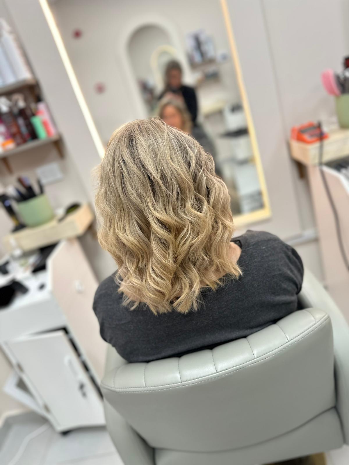 Spălat + Coafat 4+1 GRATIS